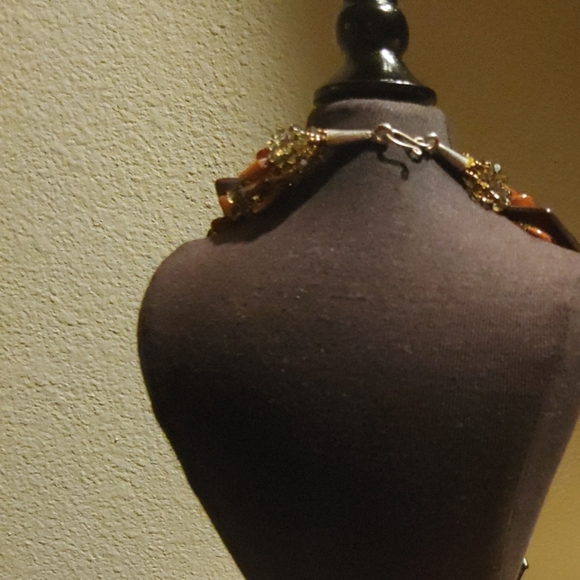 Necklace - Picture 4 of 4